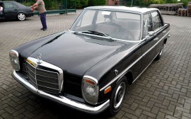 Mercedes Benz 220/8 image