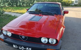 Alfa Romeo GTV 6 image