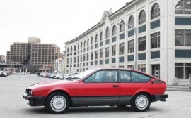 Alfa Romeo GTV 6 image