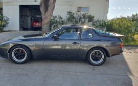 Porsche 944 Targa image