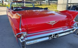 Cadillac 62 Convertible image